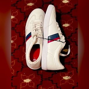 "H&M White Shoes: Effortless Elegance for Every Occasion"